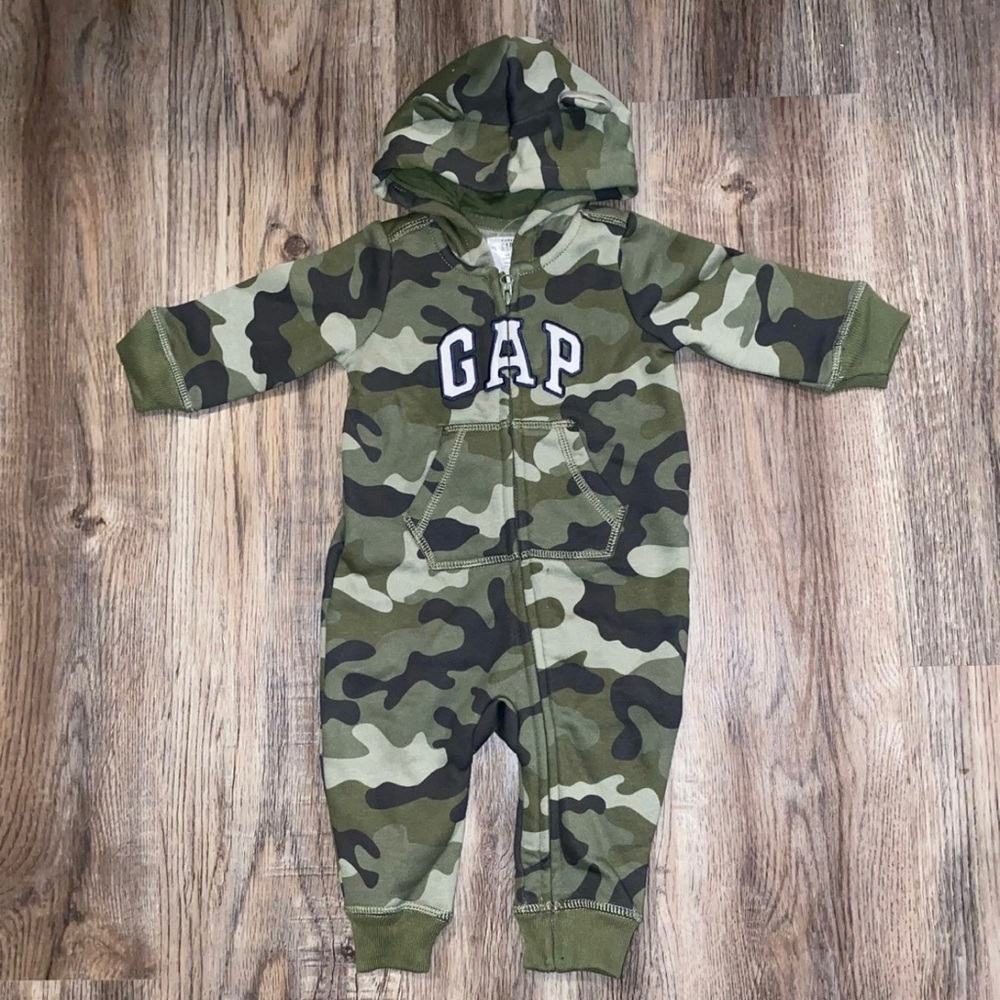 NEW W/Tags Baby Boy Gap Jumper